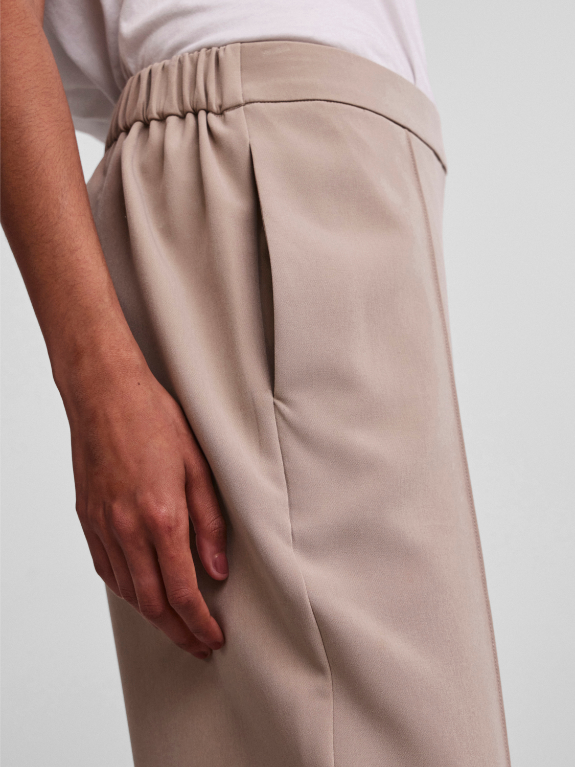 Calça PCBOZZY Pieces Silver Mink 1