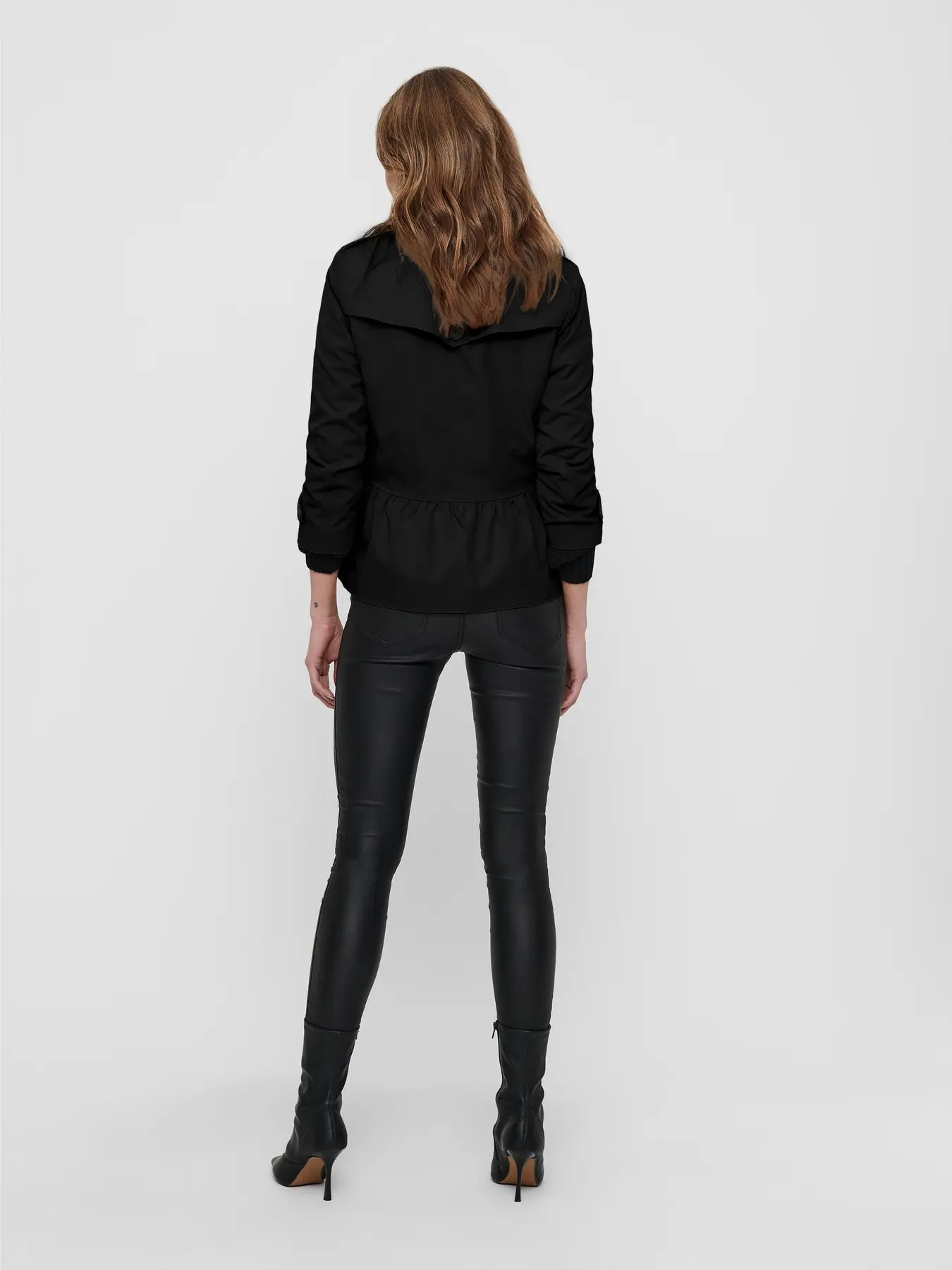 Casaco ONLISABELLE Only Black 1