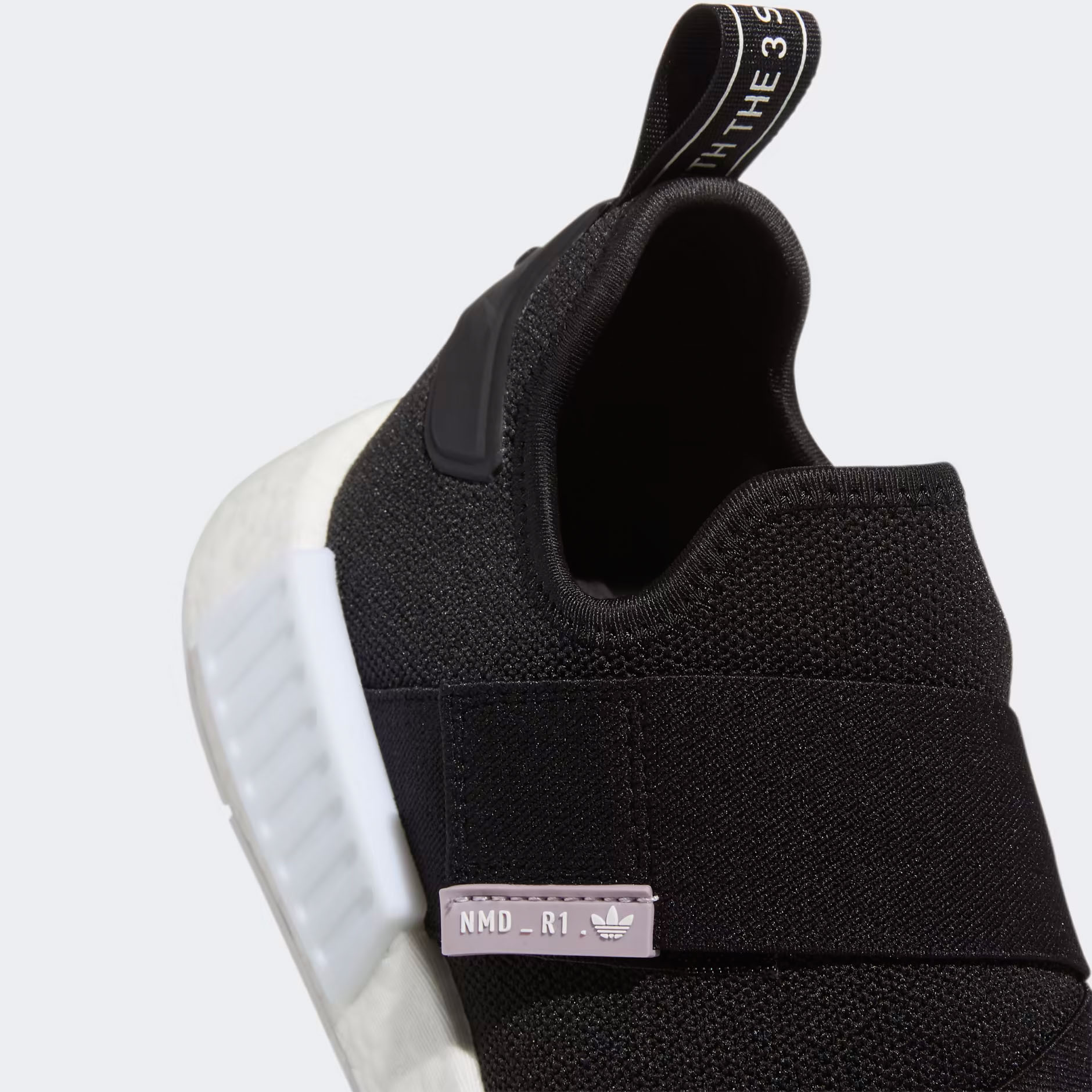 Sapatilha NMD_R1 Adidas Black 2