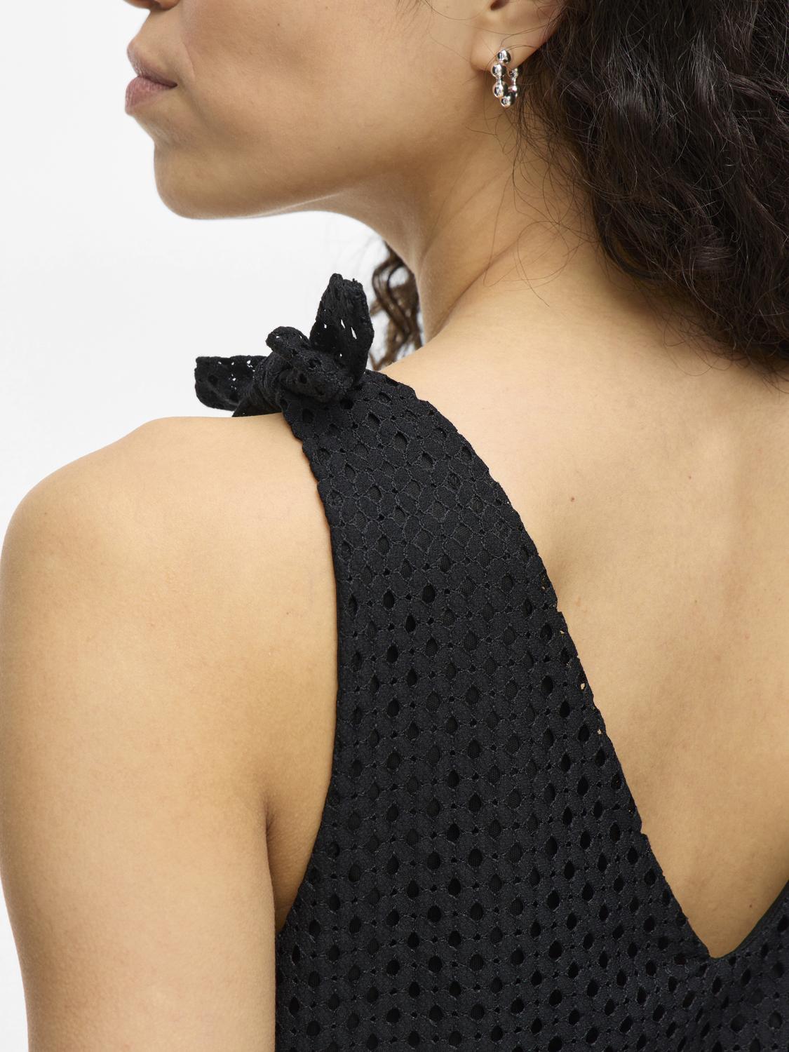 Top VIALVADORA Vila Black 2