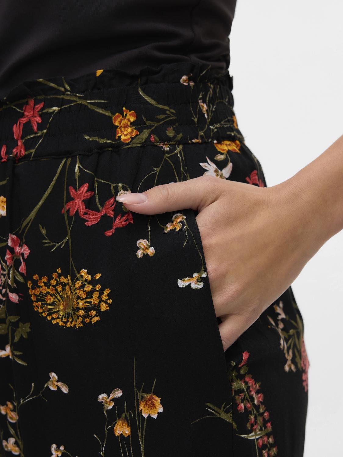 Calça VMEASY Veromoda Black Vicka 0