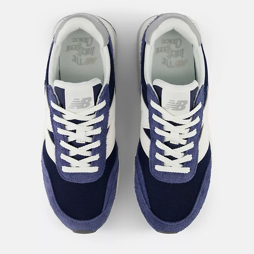 Sapatilha U370AG New Balance Navy 3
