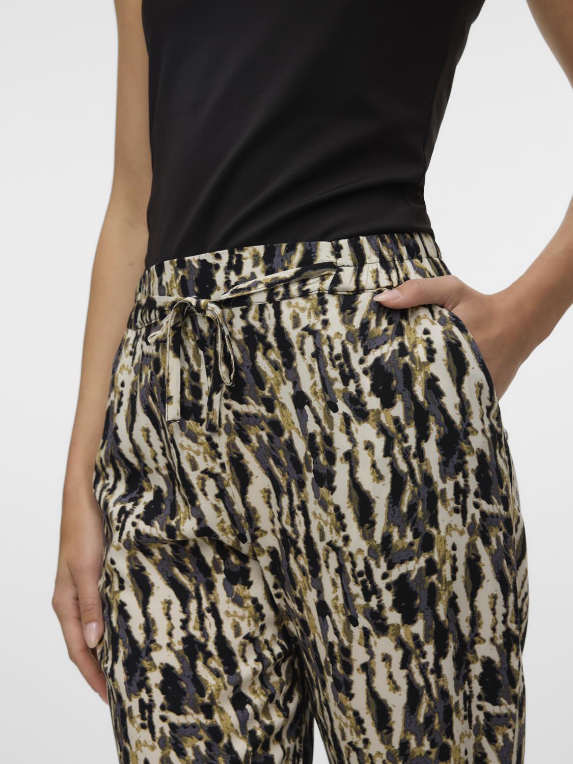 Calça VMEASY Veromoda Black Nuille 1