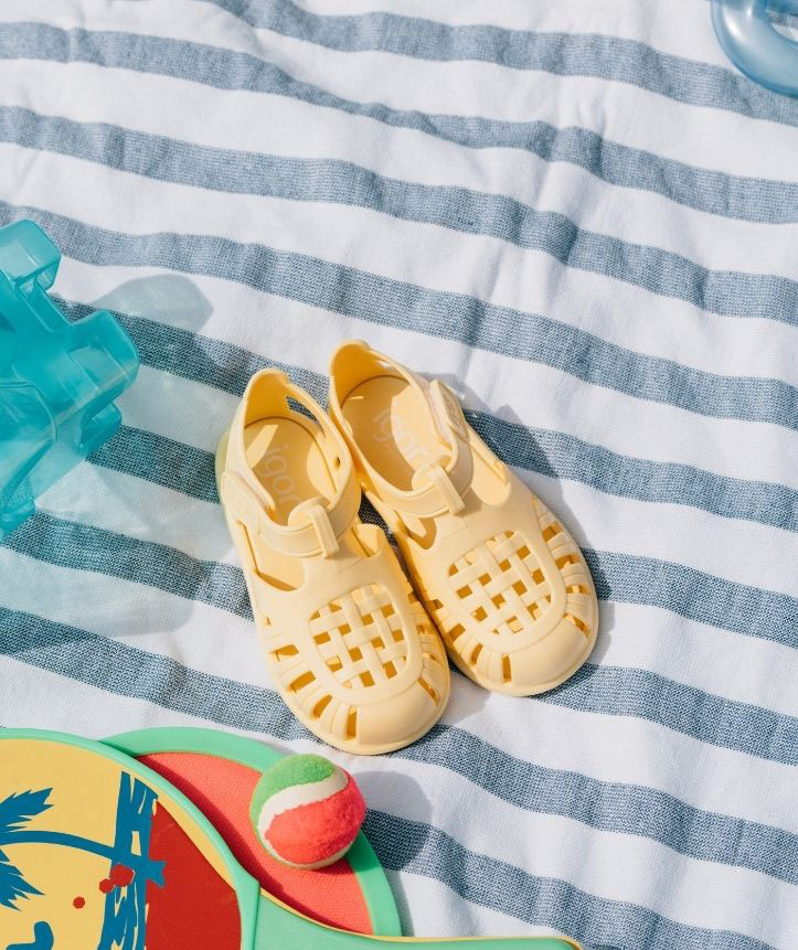 Sandália TOBBY SOLID Igor Vanilla 2