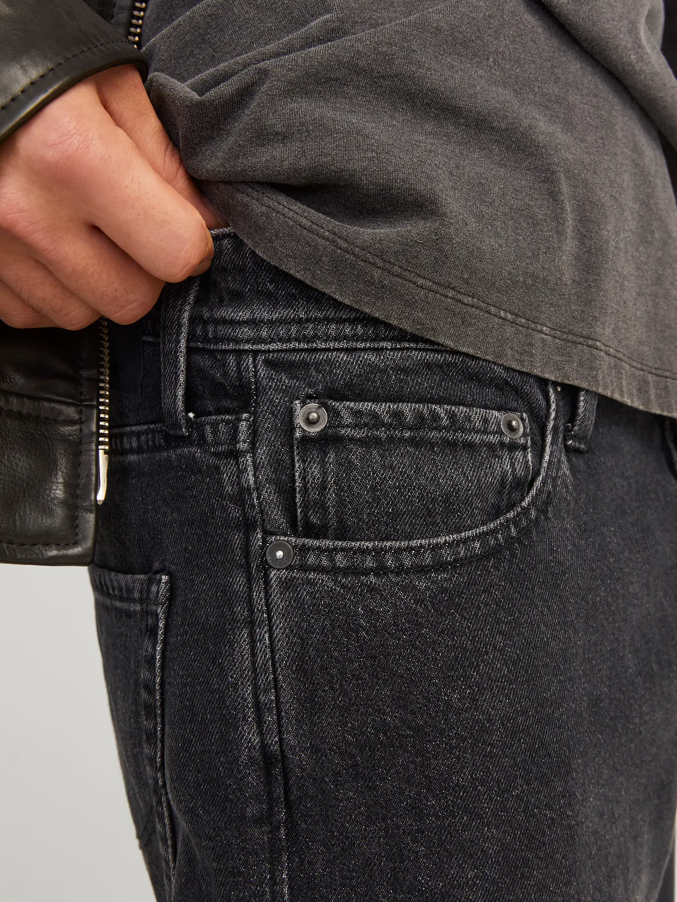 JJIEDDIE JJORIGINAL SQ 737 NOOS 2