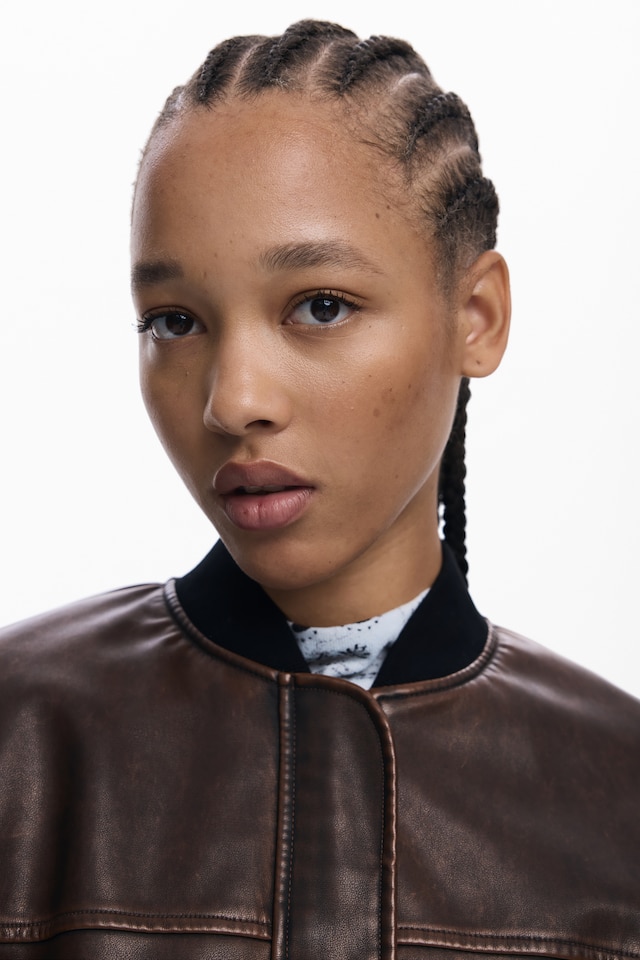 Poncho RICHMOND BURGUNDY Desigual 1