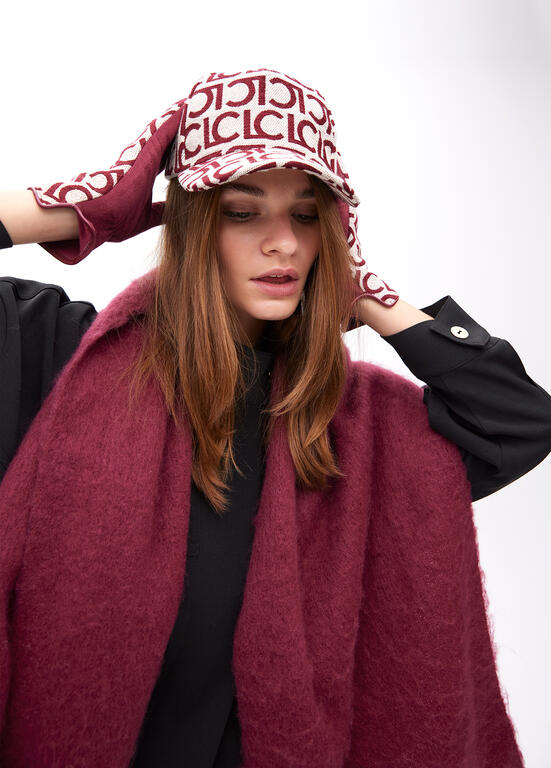 Boné LOGOTIPADO Lola Casademunt 2