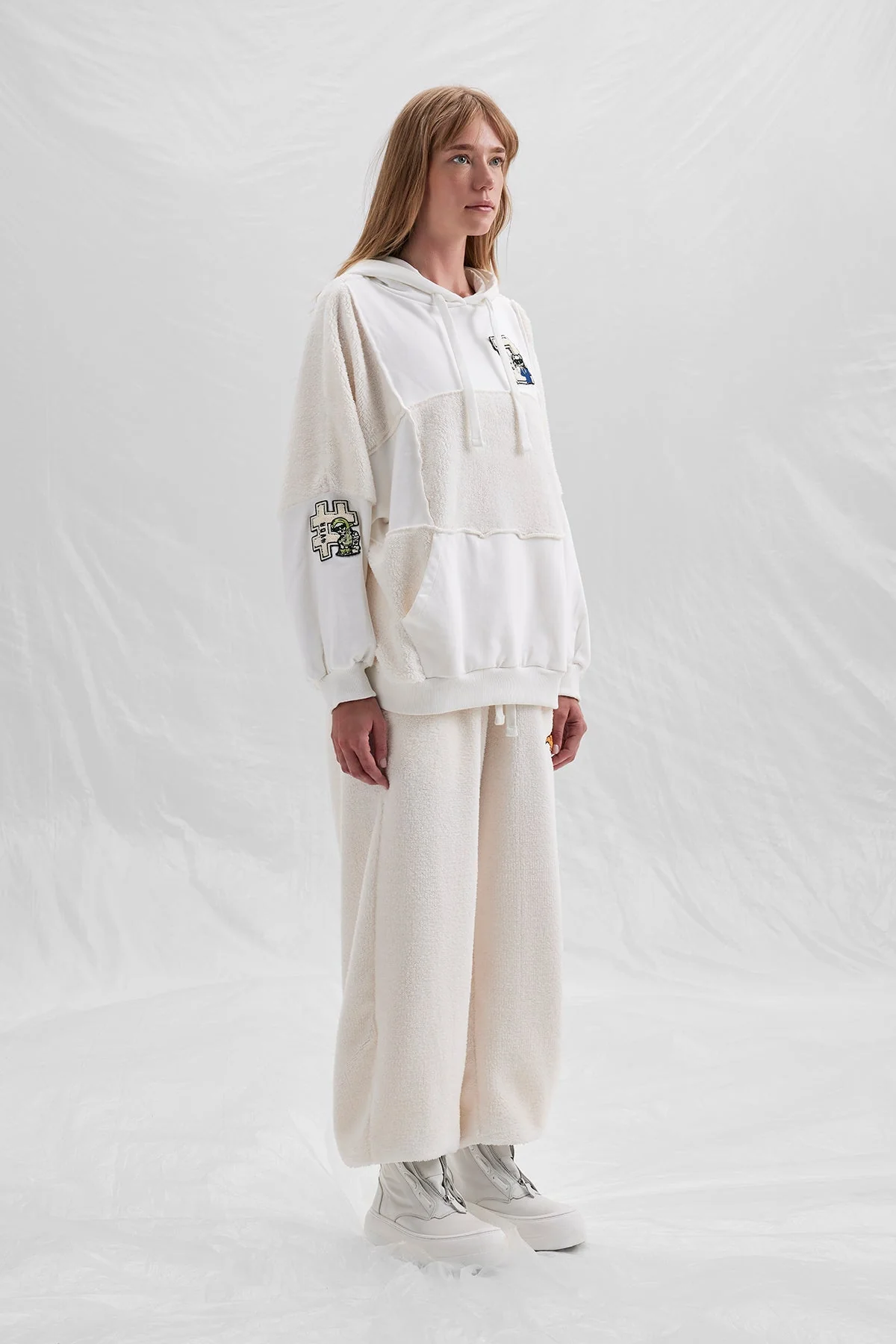 Sweatshirt 14074 OffWhite VDR 1