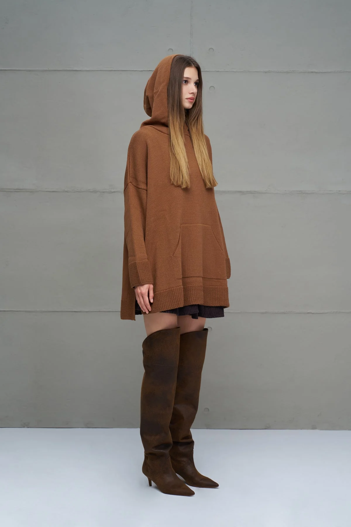 Hoodie 18071 Brown VDR 1