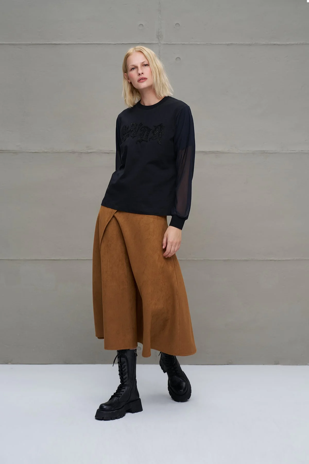 Camisola 18176 Black VDR 1