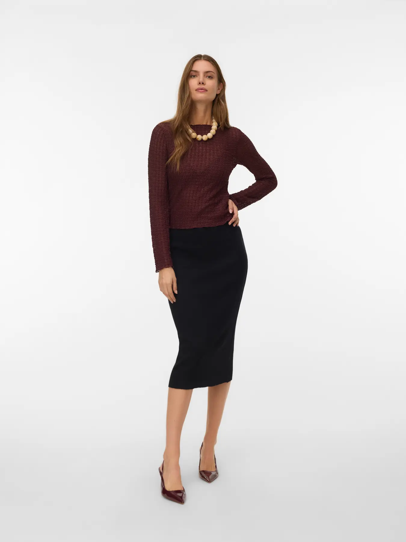 Malha SHELBY Vero Moda Decadent Chocolate 1