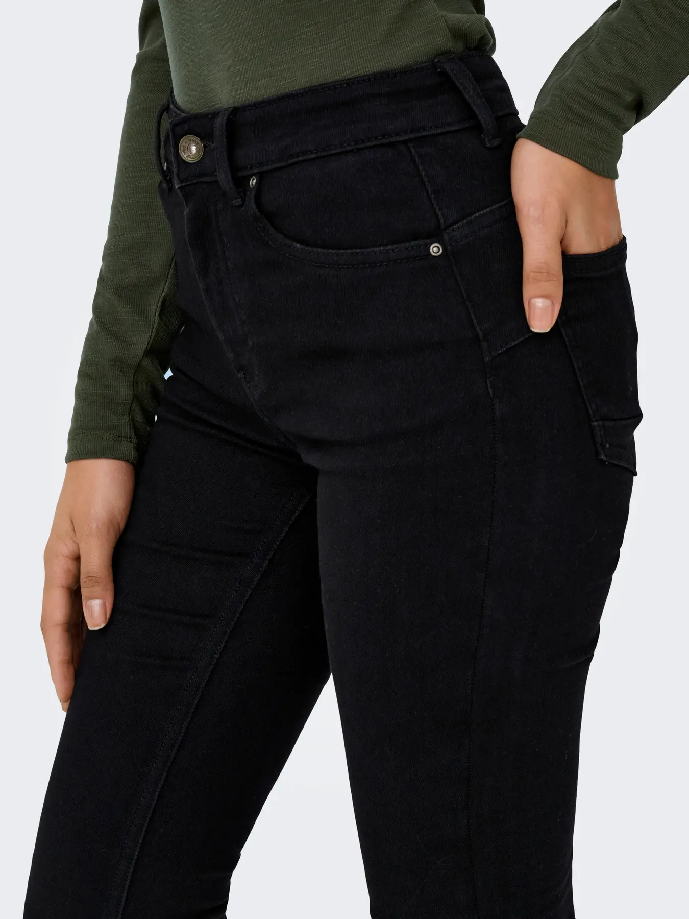 Calças LULU Only Black 2