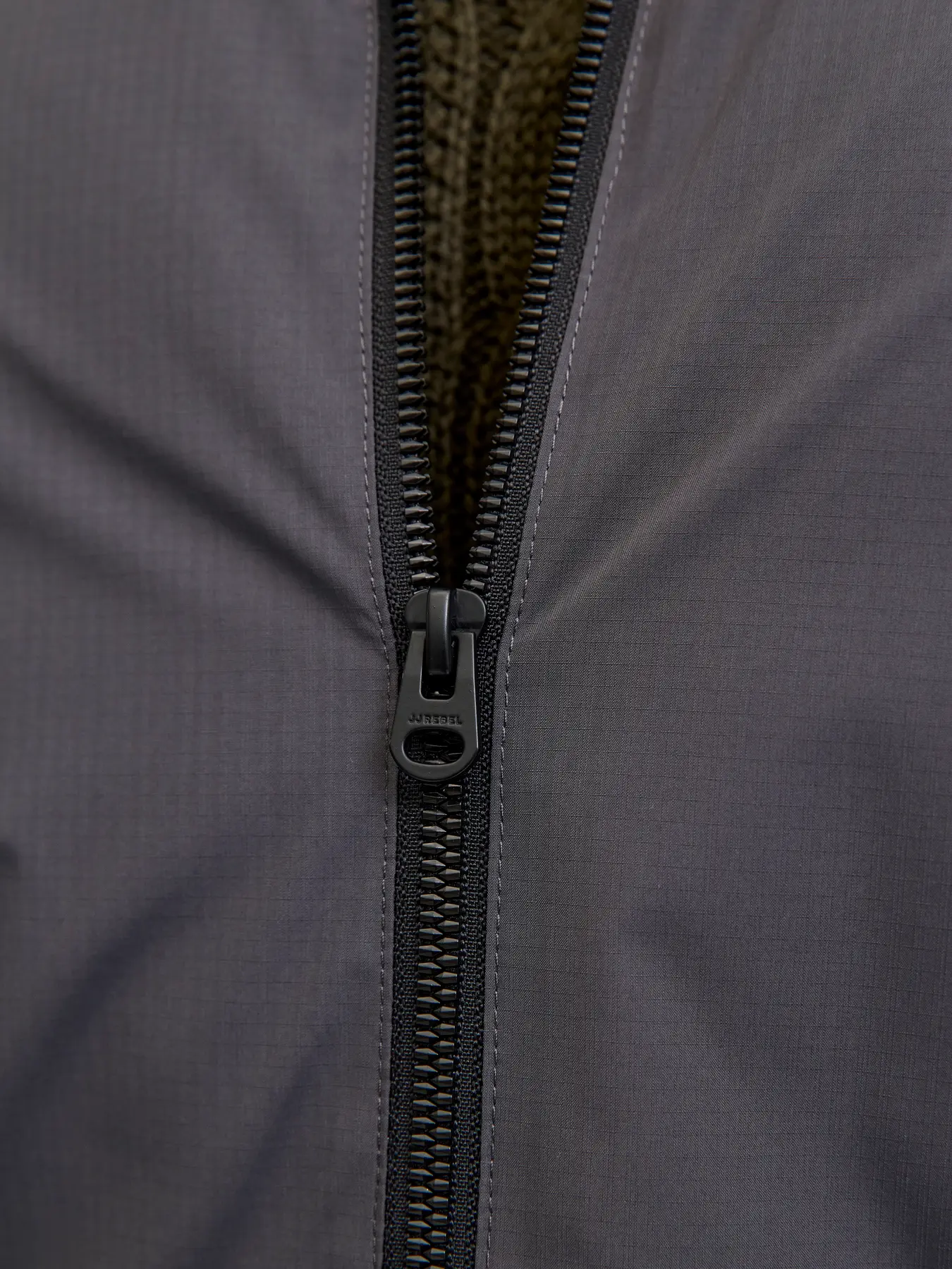 Blusão BLAIR Jack&Jones Rebel Grey 2