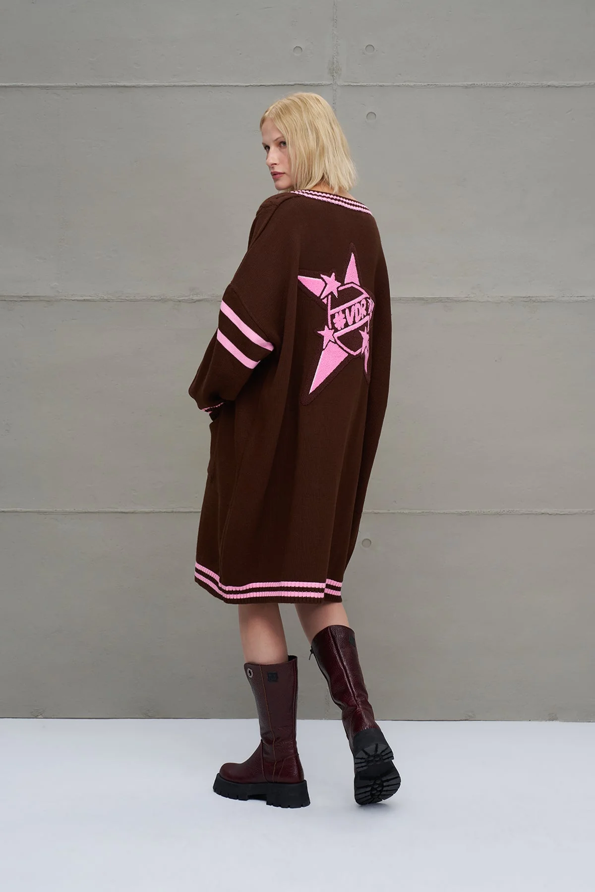 Cardigan 18058 VDR Brown 2