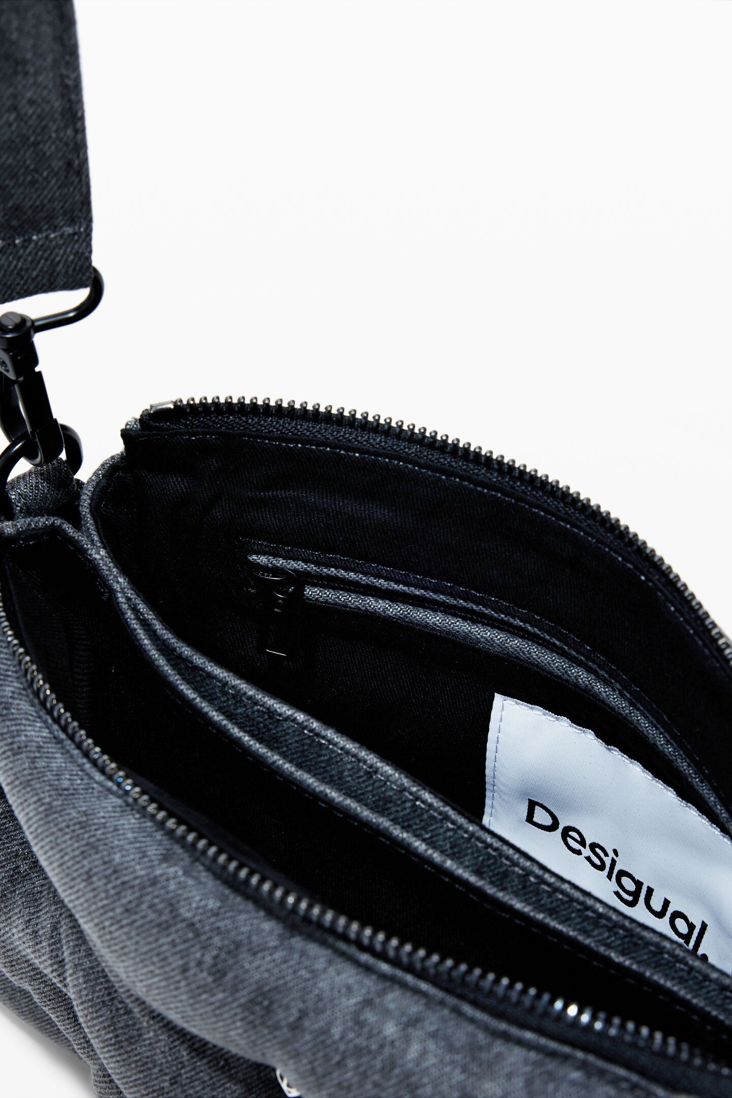 Mala MICKEY STUDS Desigual  3