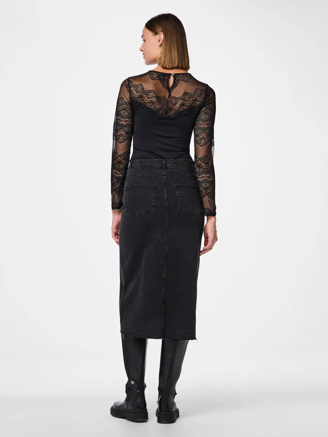 Body SINNA Pieces Black 1