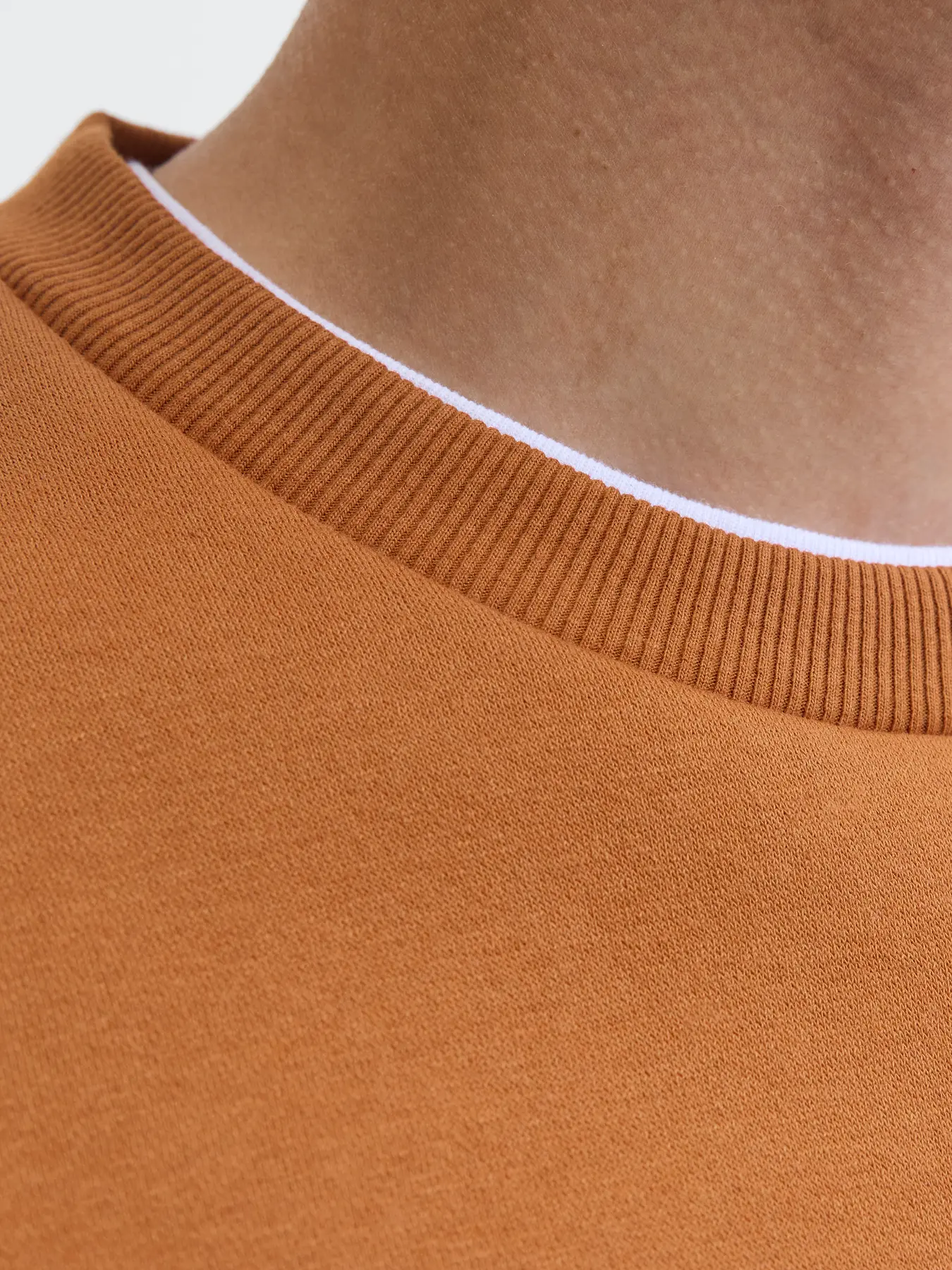 Sweat PHIL Jack&Jones Rebel Bombay Brown 2