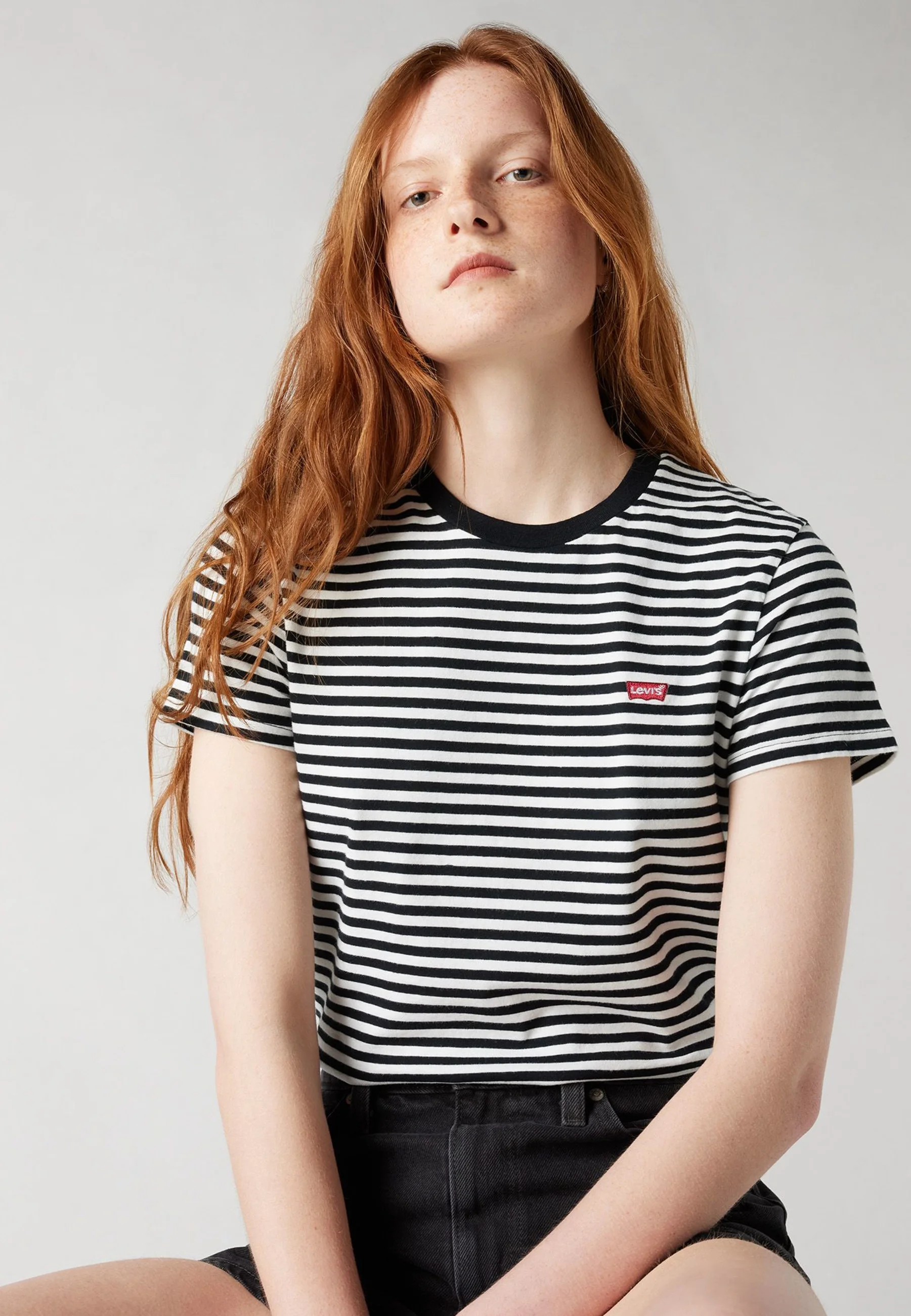 T-shirt PERFECT Levi's Stripe Caviar 1