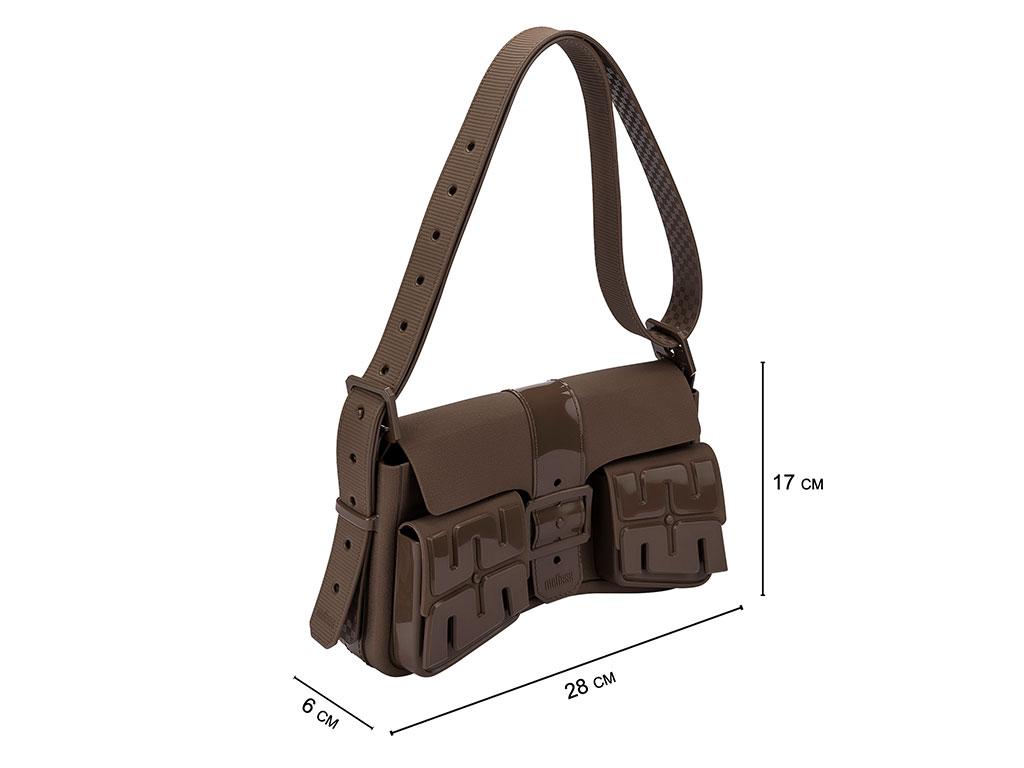 Mala CARGO Melissa Brown 4