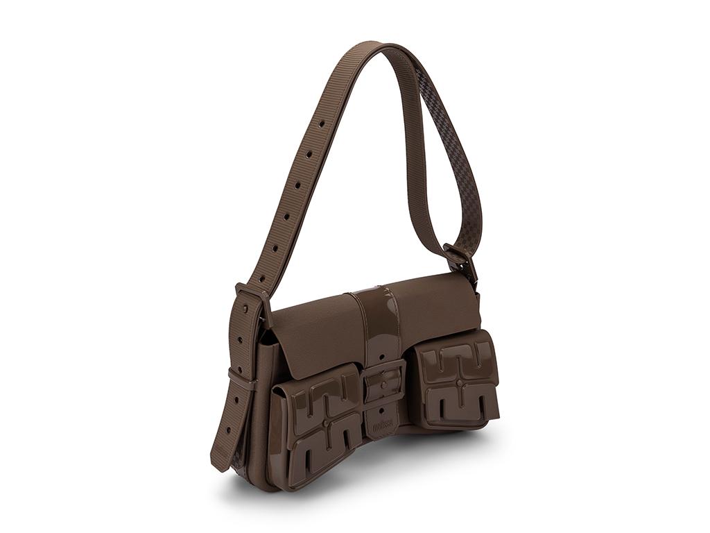 Mala CARGO Melissa Brown 2