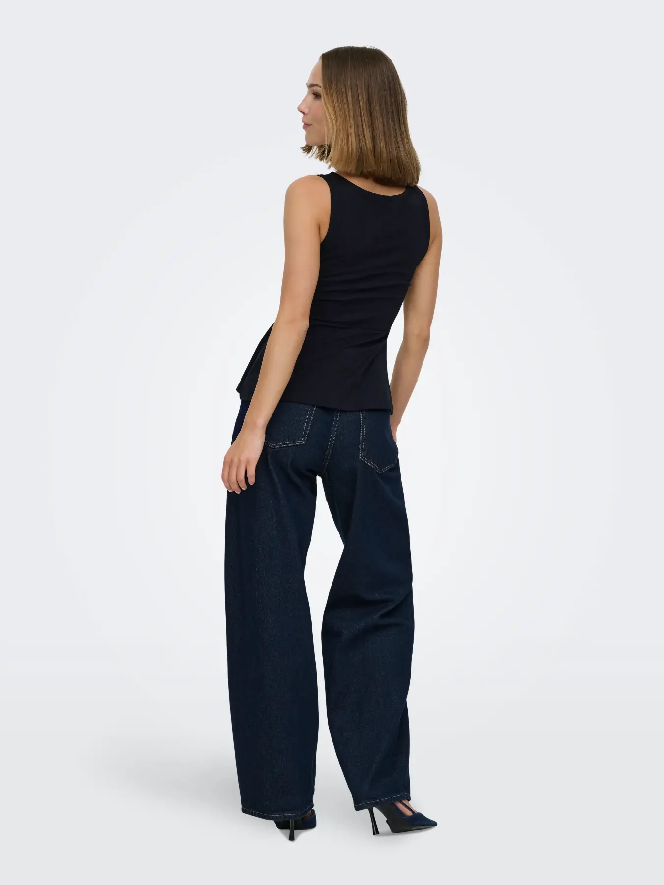 Top KISS Only Black 3