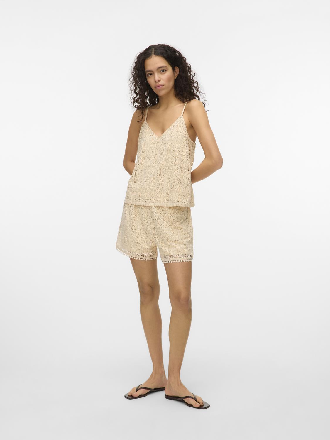 Calções MAYA Vero Moda Birch 3