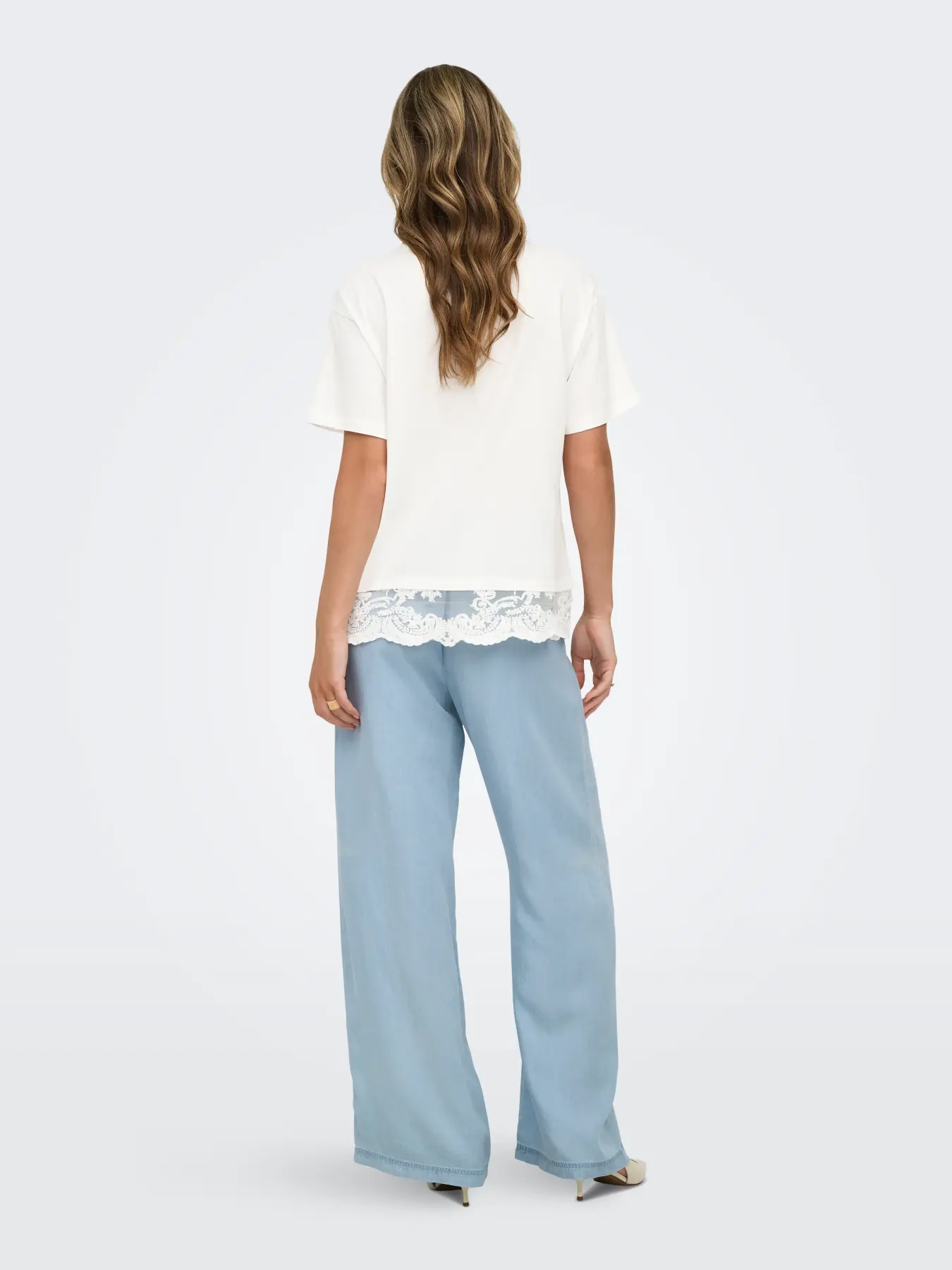 T-shirt VIVVI Only Cloud Dancer 4