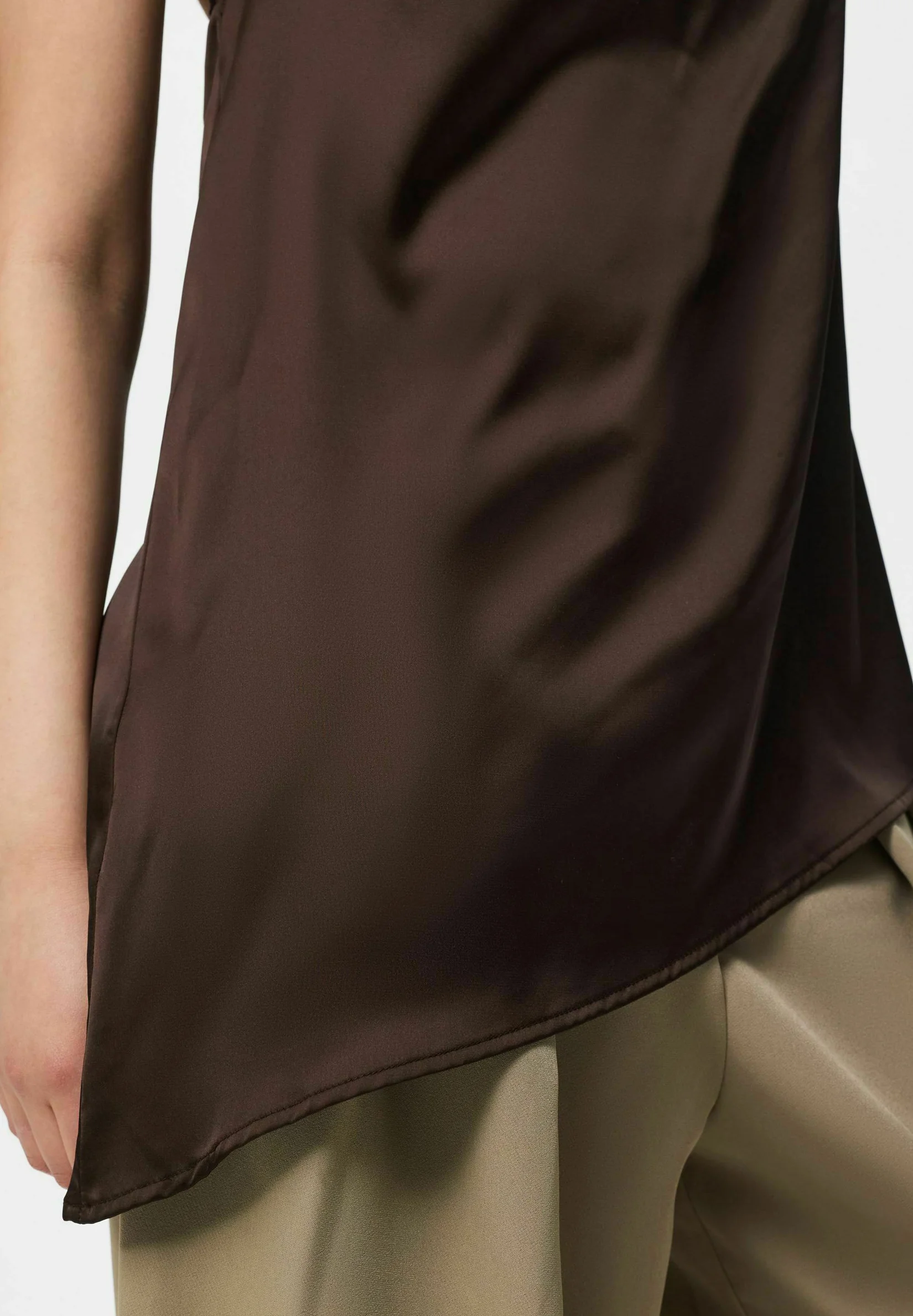 Top FESTA Pieces Hot Fudge 1