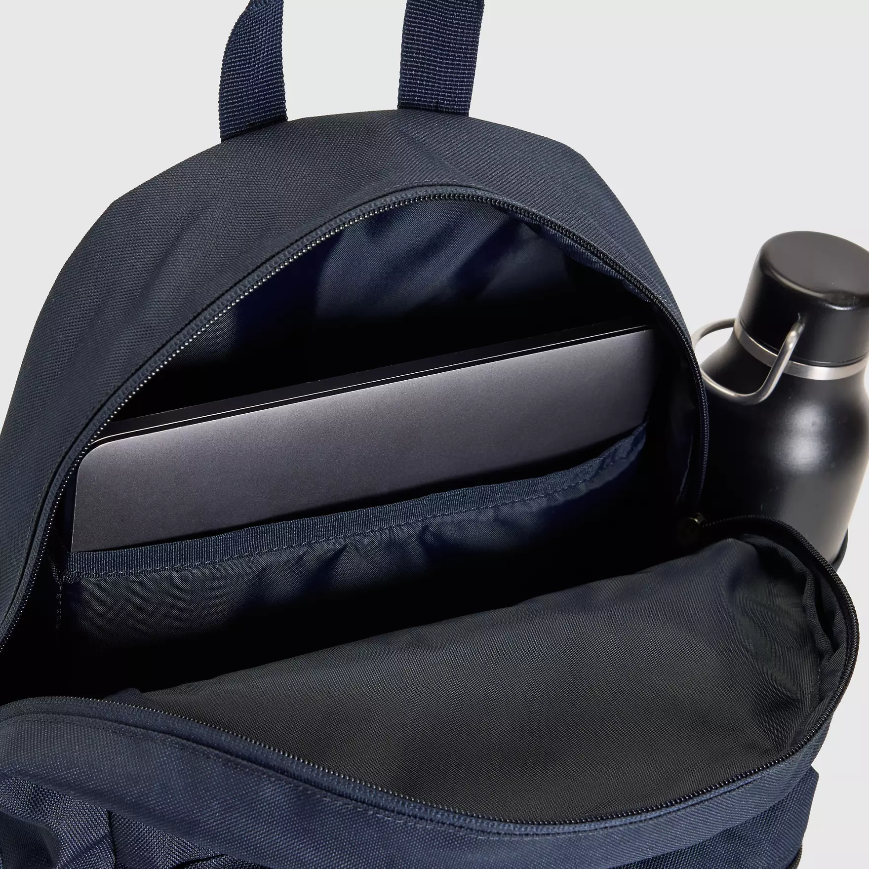 Mochila BASIC Levi's Navy Blazer 2