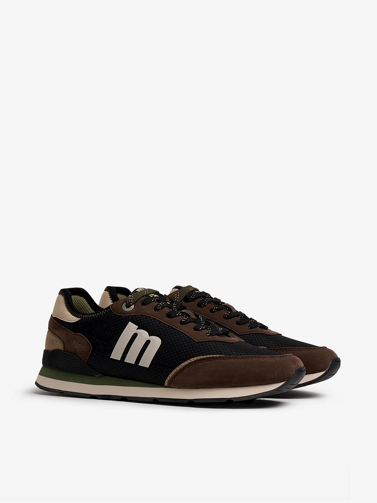 Sapatilhas JOGGO MTNG Black 3