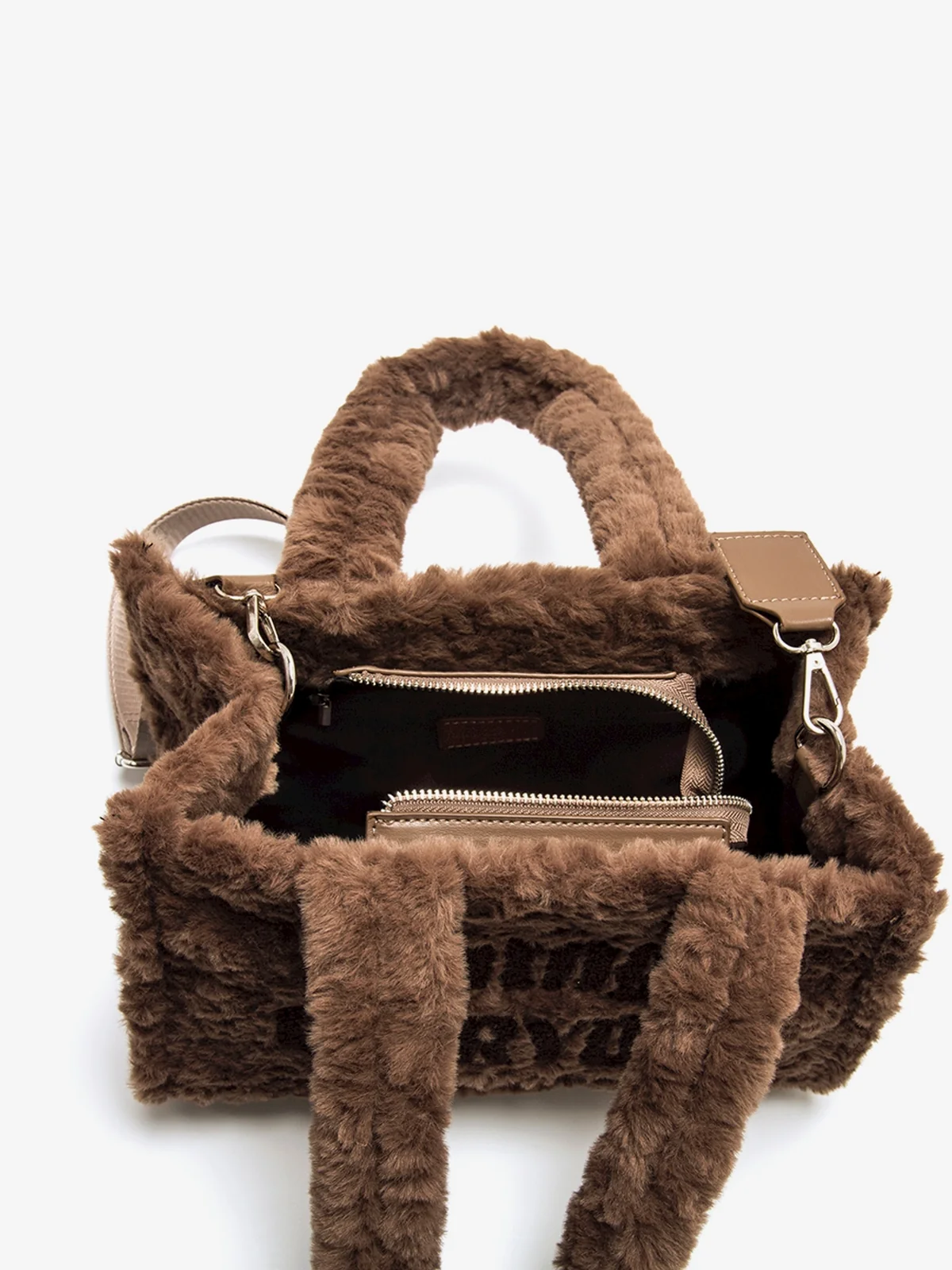 Mala FEEN MTNG Plushy Brown 2