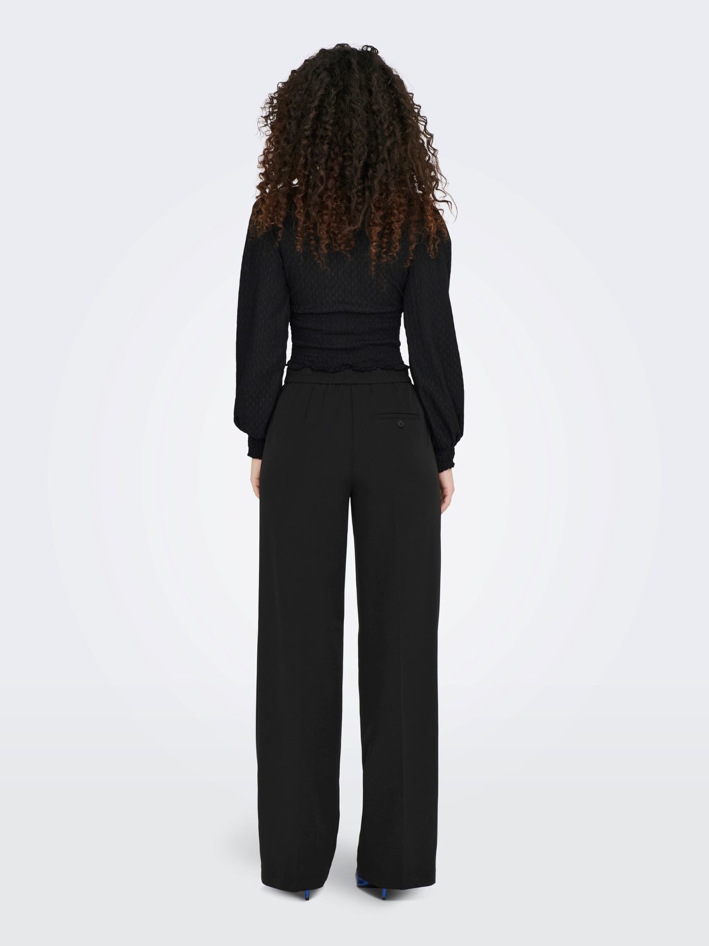 Top ONLHANNAH Only  1