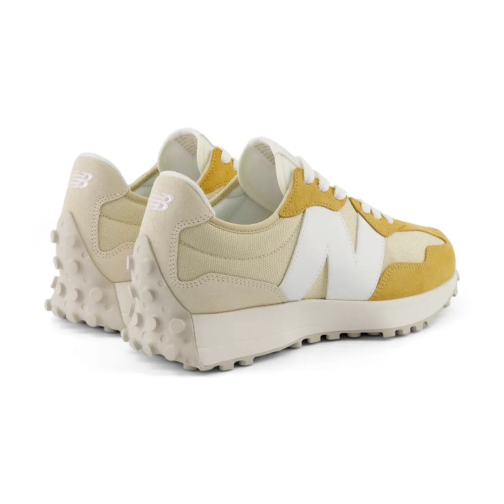 Sapatilha New Balance U327FG 2