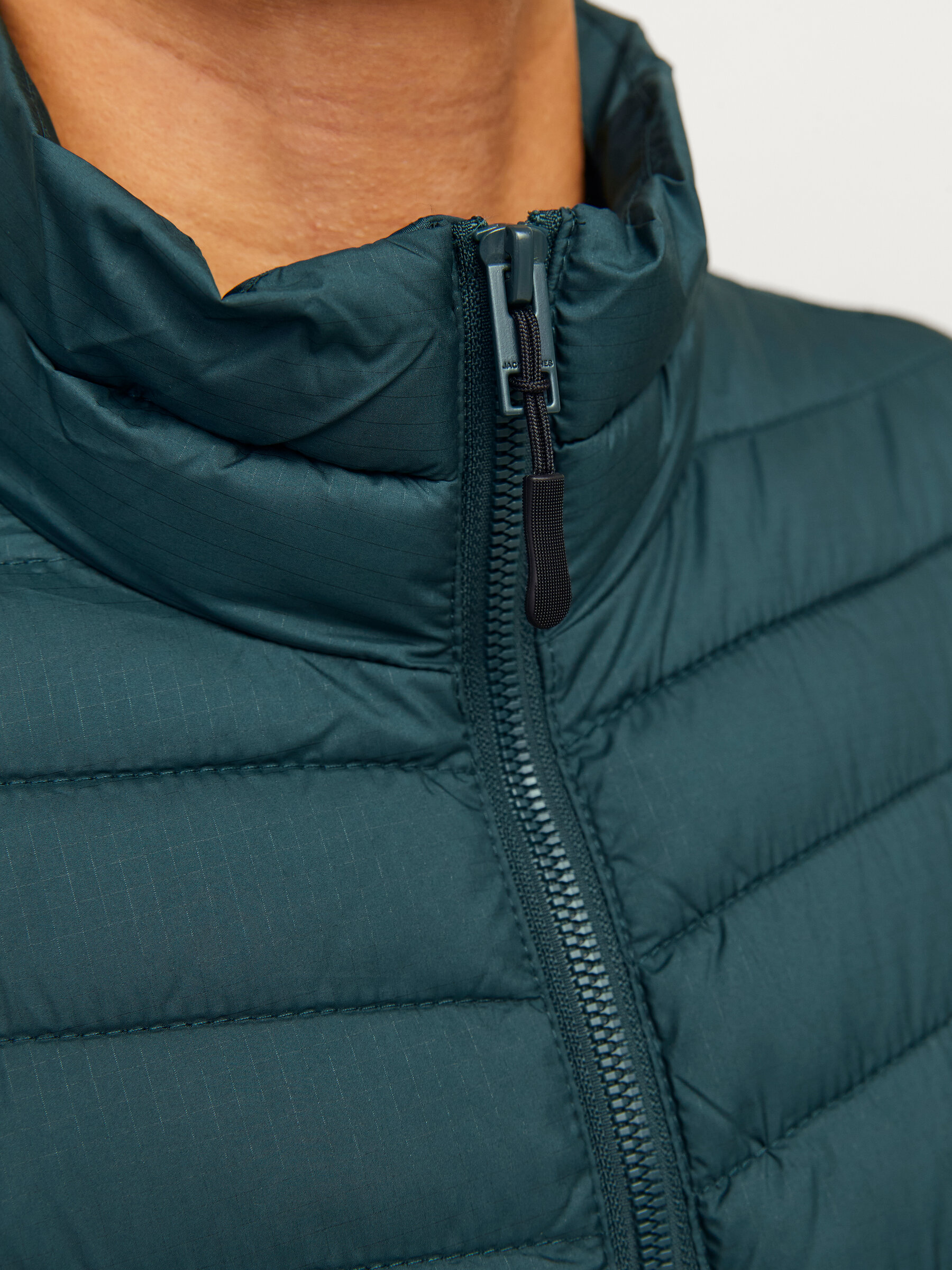 Colete JJESTATE Jack&Jones Magical Forrest 2